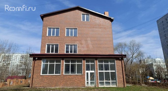 Продажа помещения свободного назначения 1800 м² - фото 1