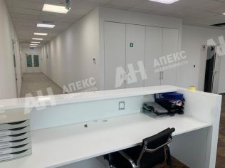 Аренда помещения свободного назначения 465 м²