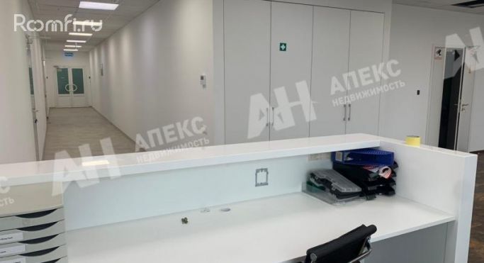 Аренда помещения свободного назначения 465 м², Московская улица - фото 1