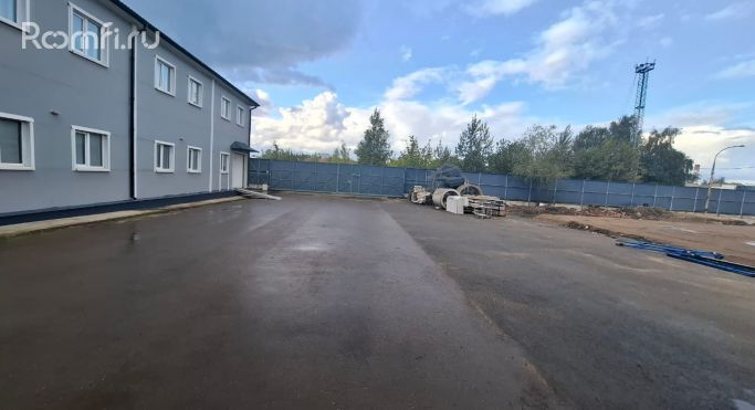 Продажа помещения свободного назначения 700 м², Окружная улица - фото 1