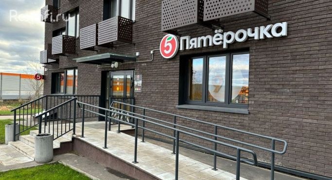Продажа торгового помещения 141.7 м² - фото 2