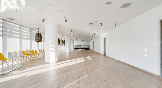 Аренда офиса 603 м², Ленинградская улица - фото 1