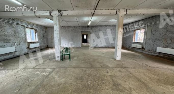 Аренда склада 303 м², улица Суворова - фото 2
