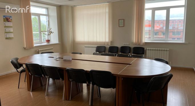 Продажа производственного помещения 2561 м², улица Лобачёва - фото 2