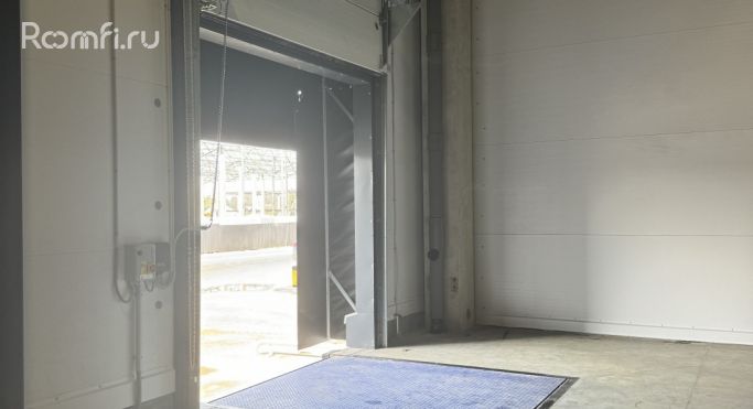 Аренда склада 3000 м², Коммунальная улица - фото 3