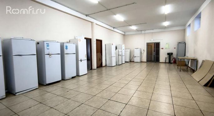 Аренда помещения свободного назначения 1300 м², Фабричная улица - фото 3