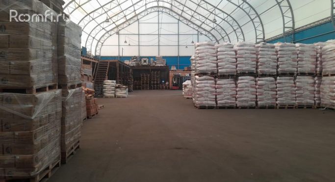 Аренда склада 1000 м², улица Лобачёва - фото 1