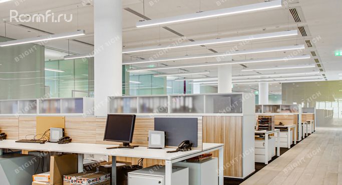 Аренда офиса 4347.2 м², Ленинградская улица - фото 1