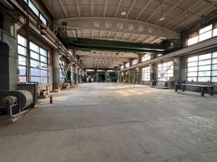 Аренда производственного помещения 1050 м²