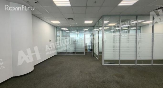 Аренда офиса 68 м², Ленинградская улица - фото 2