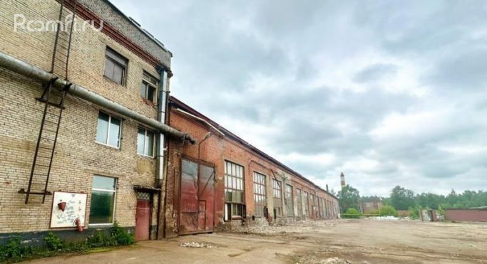 Продажа производственного помещения 9000 м², улица Строителей - фото 3