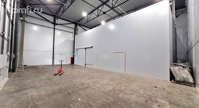 Аренда помещения свободного назначения 880.6 м² - фото 3