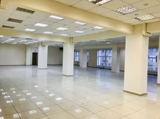 Аренда торгового помещения 300 м²