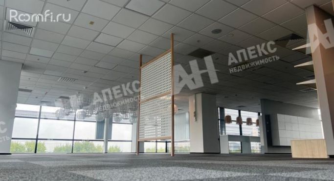 Аренда офиса 1356 м², Ленинградская улица - фото 2