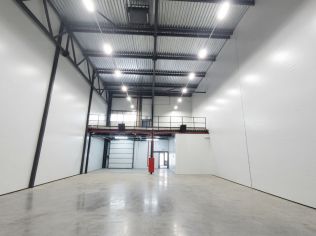Аренда помещения свободного назначения 600 м²