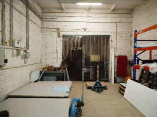 Аренда помещения свободного назначения 831 м²