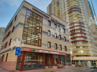 Продажа помещения свободного назначения 1676 м²