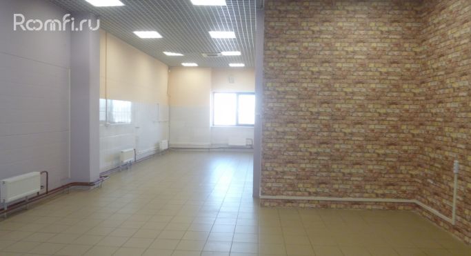 Аренда торгового помещения 71.1 м², Молодёжная улица - фото 2