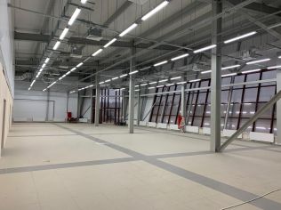 Аренда торгового помещения 800 м²