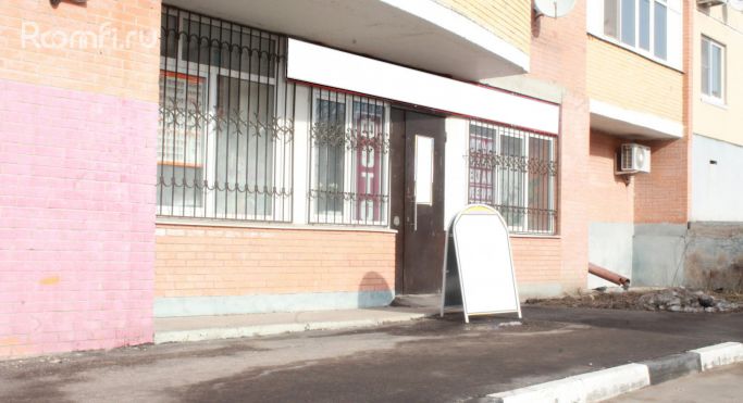 Продажа торгового помещения 86.2 м², улица Дружбы - фото 2