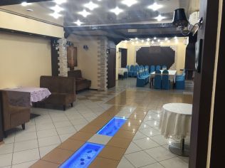 Аренда помещения свободного назначения 195 м²