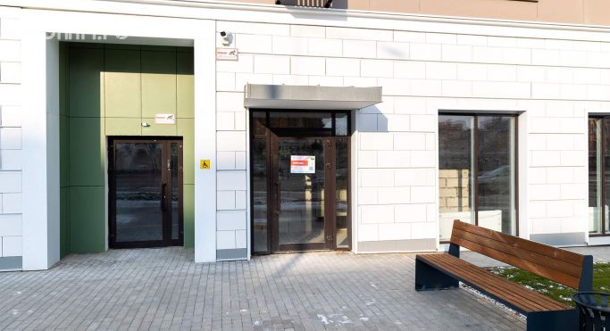 Аренда помещения свободного назначения 102.6 м², улица Сергея Жадобкина - фото 1
