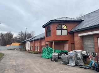 Продажа торгового помещения 905 м²