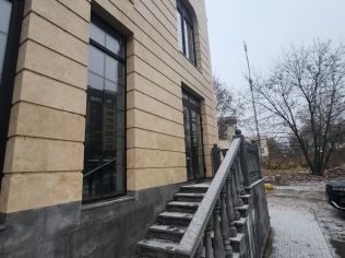 Аренда помещения свободного назначения 276 м²