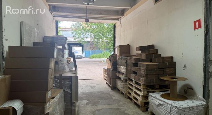 Продажа производственного помещения 741.5 м², Комсомольская улица - фото 2