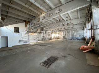 Аренда производственного помещения 547 м²