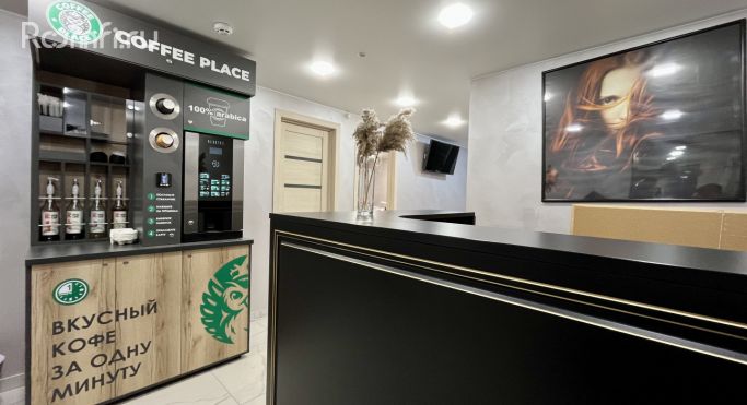 Продажа торгового помещения 181.4 м², улица Космонавтов - фото 1