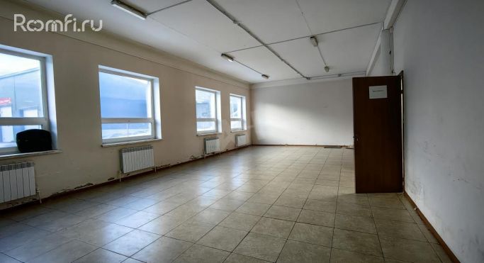 Аренда помещения свободного назначения 1300 м², Фабричная улица - фото 2