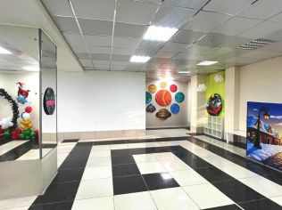 Аренда помещения свободного назначения 125 м²
