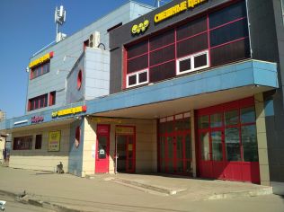 Аренда торгового помещения 562.6 м²