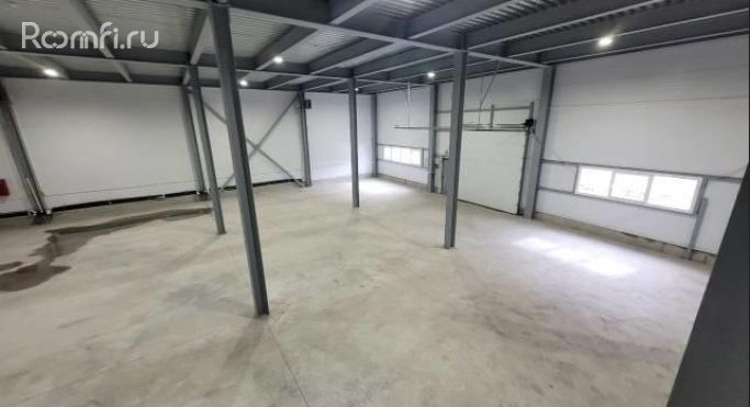 Аренда склада 950 м², Садовая улица - фото 1