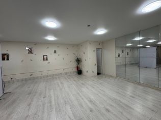 Аренда помещения свободного назначения 120 м²