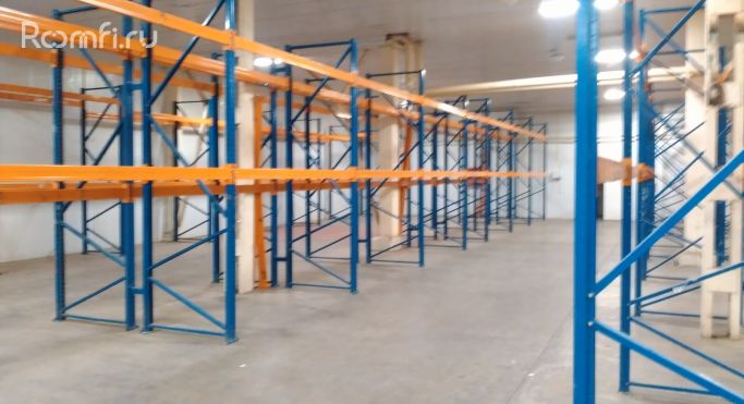 Продажа производственного помещения 5318 м², Комсомольская улица - фото 1