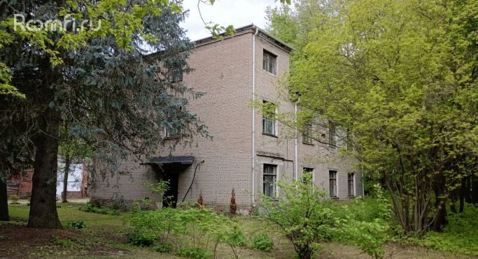 Продажа помещения свободного назначения 1060.3 м² - фото 1