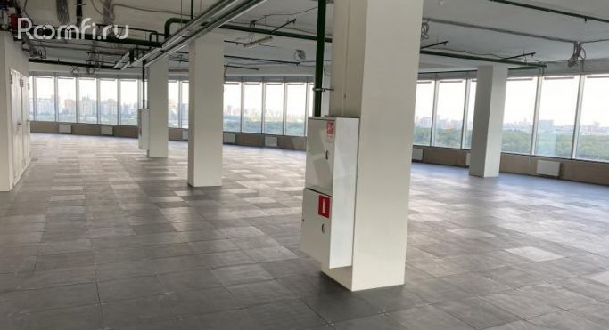 Аренда офиса 650 м², улица Панфилова - фото 1