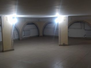 Аренда торгового помещения 93 м²