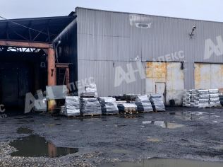 Аренда производственного помещения 888 м²