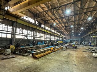 Аренда производственного помещения 900 м²