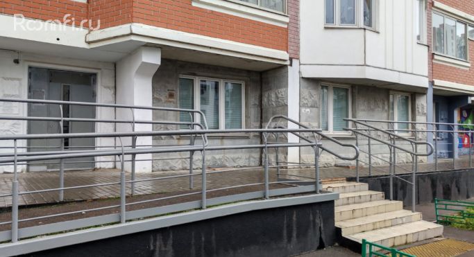 Аренда помещения свободного назначения 68 м², бульвар Строителей - фото 1