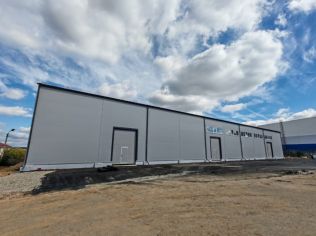 Аренда помещения свободного назначения 1500 м²