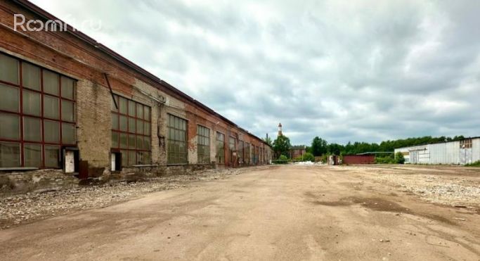 Продажа производственного помещения 8000 м², улица Строителей - фото 1
