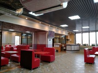 Аренда торгового помещения 464 м²
