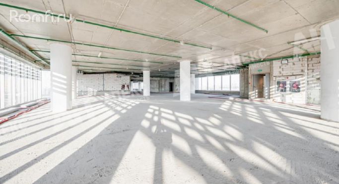 Аренда офиса 12801 м², Ленинградская улица - фото 2