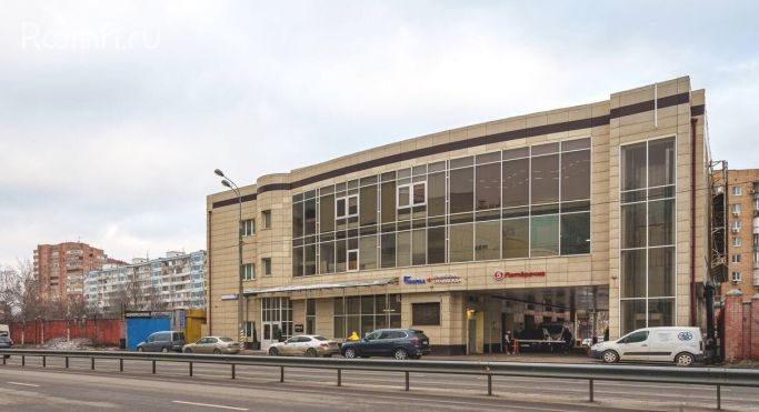 Продажа торгового помещения 3500 м², Молодёжная улица - фото 1