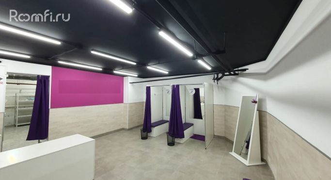 Продажа торгового помещения 137.6 м², Вишнёвый бульвар - фото 3