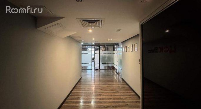 Продажа офиса 562.3 м², улица Маршала Неделина - фото 5